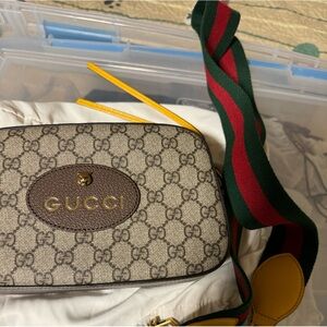 gucci  NEO VINTAGE SMALL MESSENGER BAG